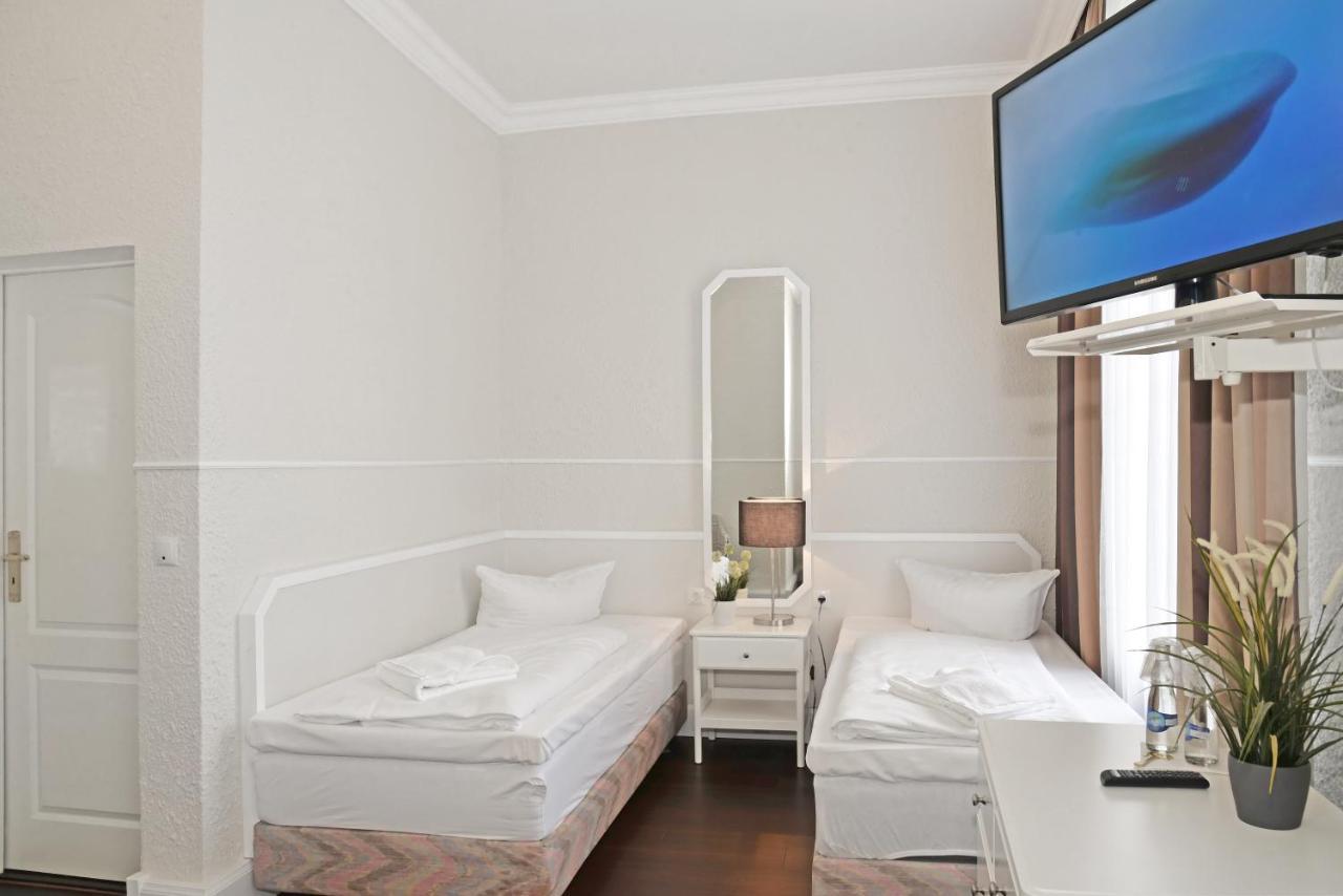 Hotel שטראלסונד מראה חיצוני תמונה